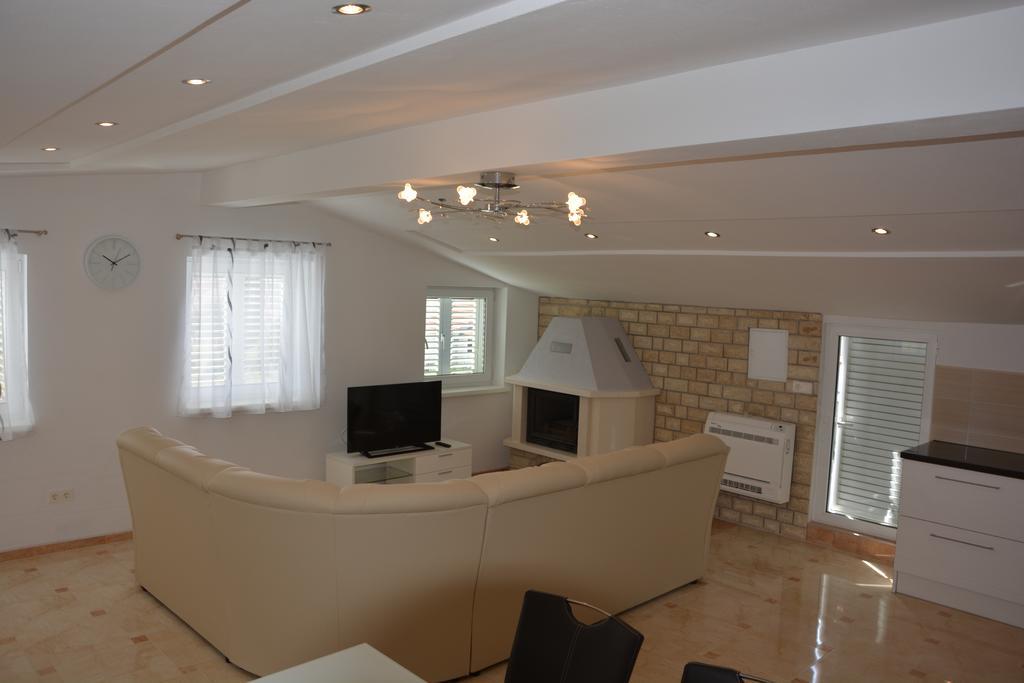 Apartments Petar & Anka Біоград-на-Мору Екстер'єр фото