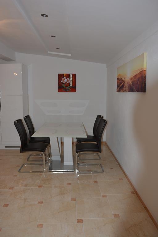 Apartments Petar & Anka Біоград-на-Мору Номер фото